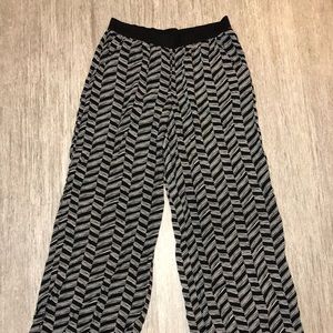 Bobeau Patterned flare pants
